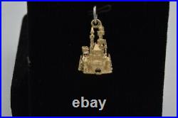14k GOLD VINTAGE GOLD WALT DISNEY MAGIC KINGDOM CASTLE PENDANT CHARM ch543