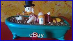 Dagobert Duck Figur Scrooge schwimmen in Geld Länge 34cm Walt Disney