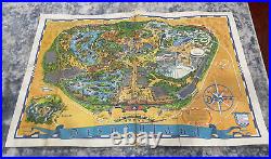 RARE Vintage 1968 WALT DISNEY`S Magic Kingdom Disneyland California Map Good