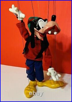 RARE! Vintage Pelham Puppet Marionette Walt Disney Goofy