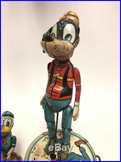 Rare Vintage Walt Disney Donald Duck & Goofy Duet Wind Up Tin Toy by Marx Toys