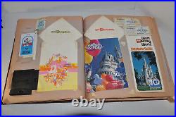 Scrapbook Vtg 1981 Travel Trip Walt Disney World + Williamsburg Souvenir 20 Page