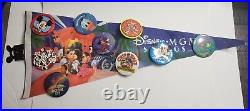 Vintage 1987 Walt Disney World MGM Studios Felt Pennant With 9 Button Pins