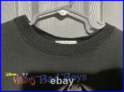Vintage 90s Disney Villains Bad Boys Black USA Made T-Shirt Jafar Hook Size L