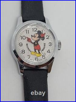 Vintage Bradley MICKEY MOUSE Walt Disney LADIES Mechanical Wristwatch Watch