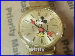 Vintage Bradley Mickey Mouse Walt Disney Productions Manual Wind Watch Mens Read