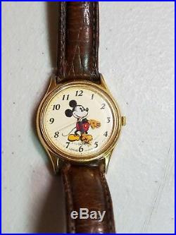 Vintage Mickey Mouse Lorus Quartz Watch Walt Disney Running