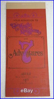 Vintage WALT DISNEY WORLD 1971 Theme Park Ticket Book #S5158 MAGIC KINGDOM RARE