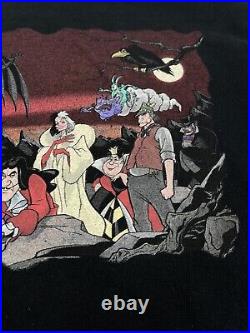 Vintage WALT DISNEY World Villains T-Shirt Large Cruella de Vil Scar Hook Ursula