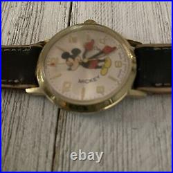Vintage Walt Disney Commemorative Official 50 Mickey Mouse Watch Working
