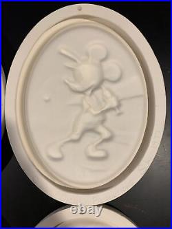 Vintage Walt Disney Productions Mickey Goofy Character 9x12 Ceramic Oval Plaques