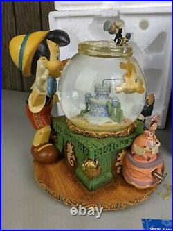 Vintage Walt Disney Store Pinocchio Toyland Snow Globe Victor Herbert OOP