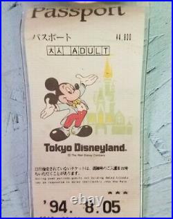 Vintage Walt Disney TOKYO DISNEYLAND Mickey Mouse 10 Year passport case & stub
