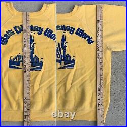 Vintage Walt Disney World Walt Disney Productions raglan sweatshirt small 34-36