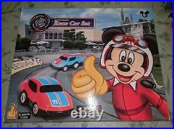 Walt Disney World Disneyland Resorts Autopia Race Slot Car Set RARE HTF VINTAGE