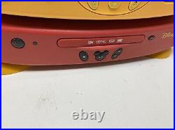 Winnie the Pooh TV DVD Combo Player Vintage Walt Disney Rare Collectable Works